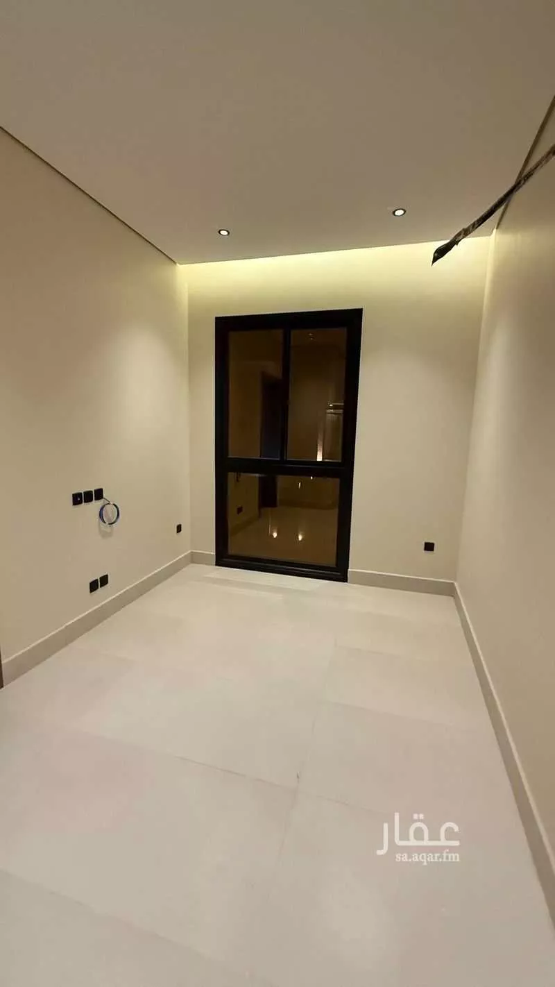 4 bedroom villa in Al Aridh 10