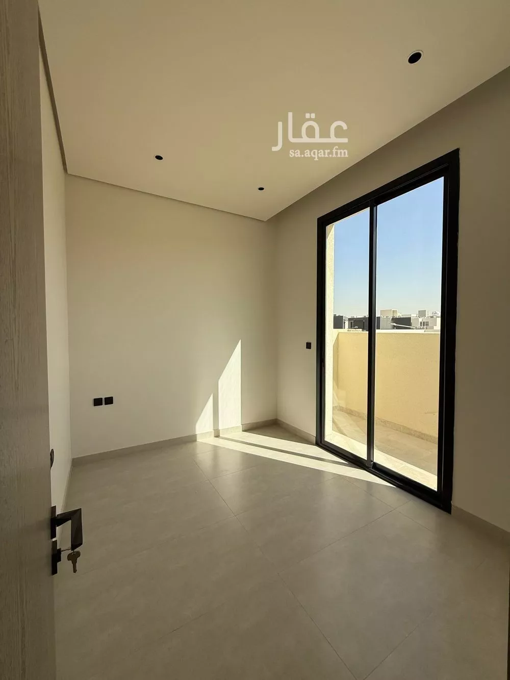 شقة 2 غرف في النرجس 8