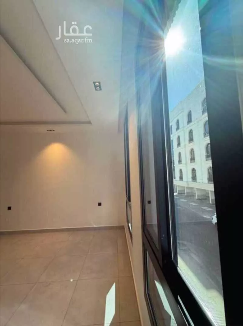 شقة 4 غرف في الروضة 2