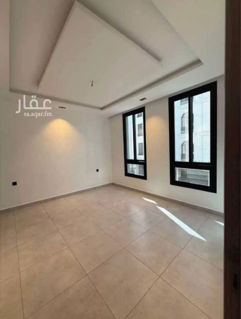 شقة 4 غرف في الروضة 3