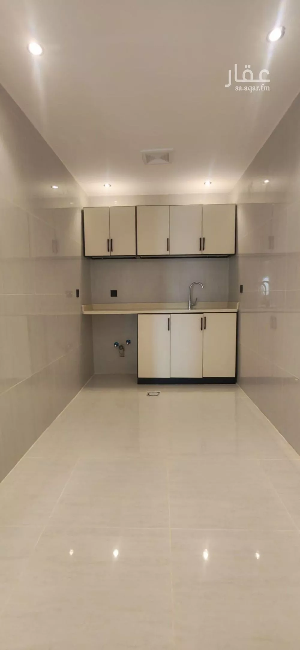 شقة 1 غرف في المربع 5