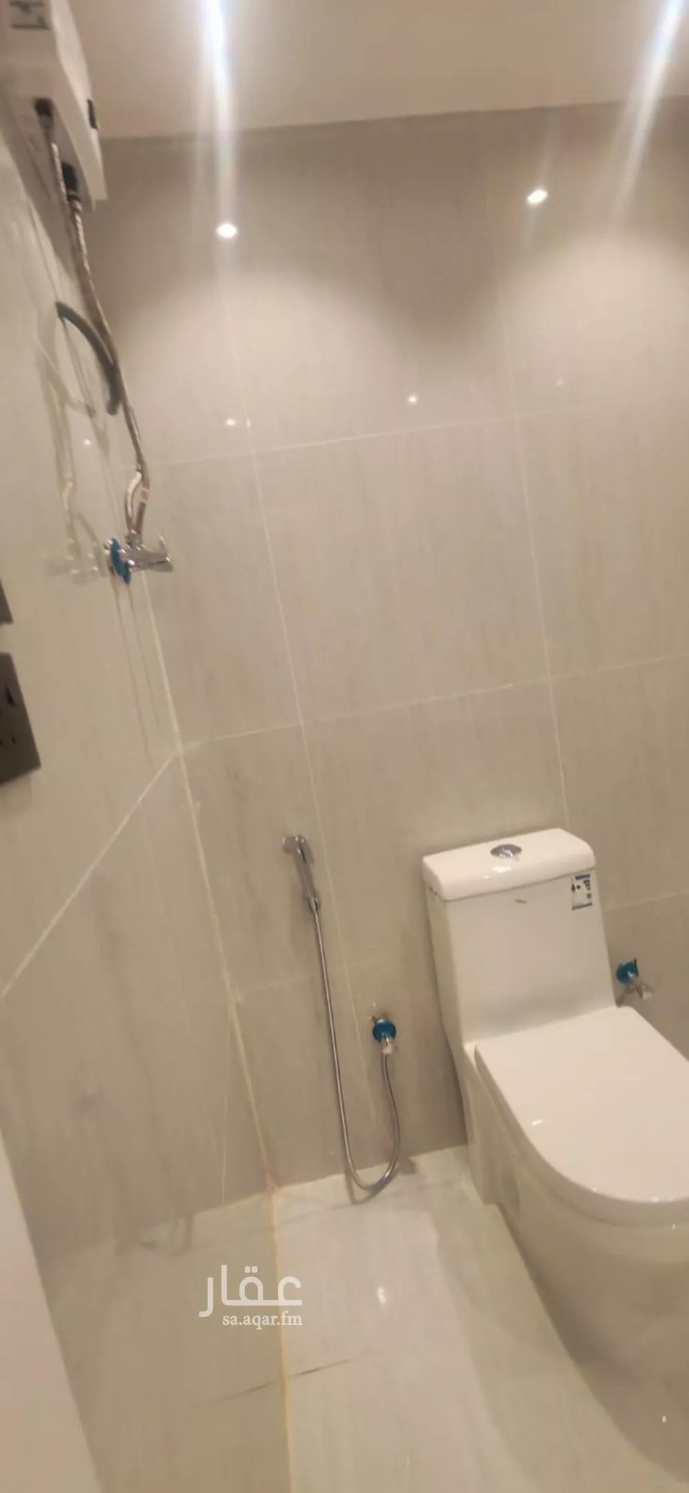 شقة 1 غرف في المربع 6