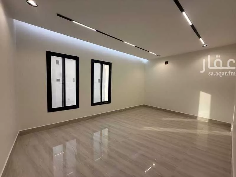 فيلا 5 غرف في الجنادرية 2