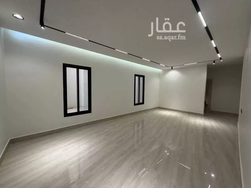 فيلا 5 غرف في الجنادرية 3