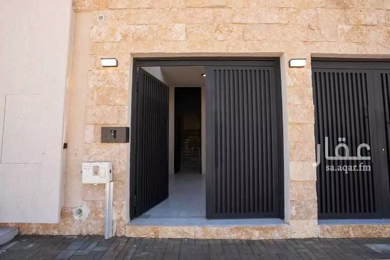 4 bedroom villa in Al Farouq 2