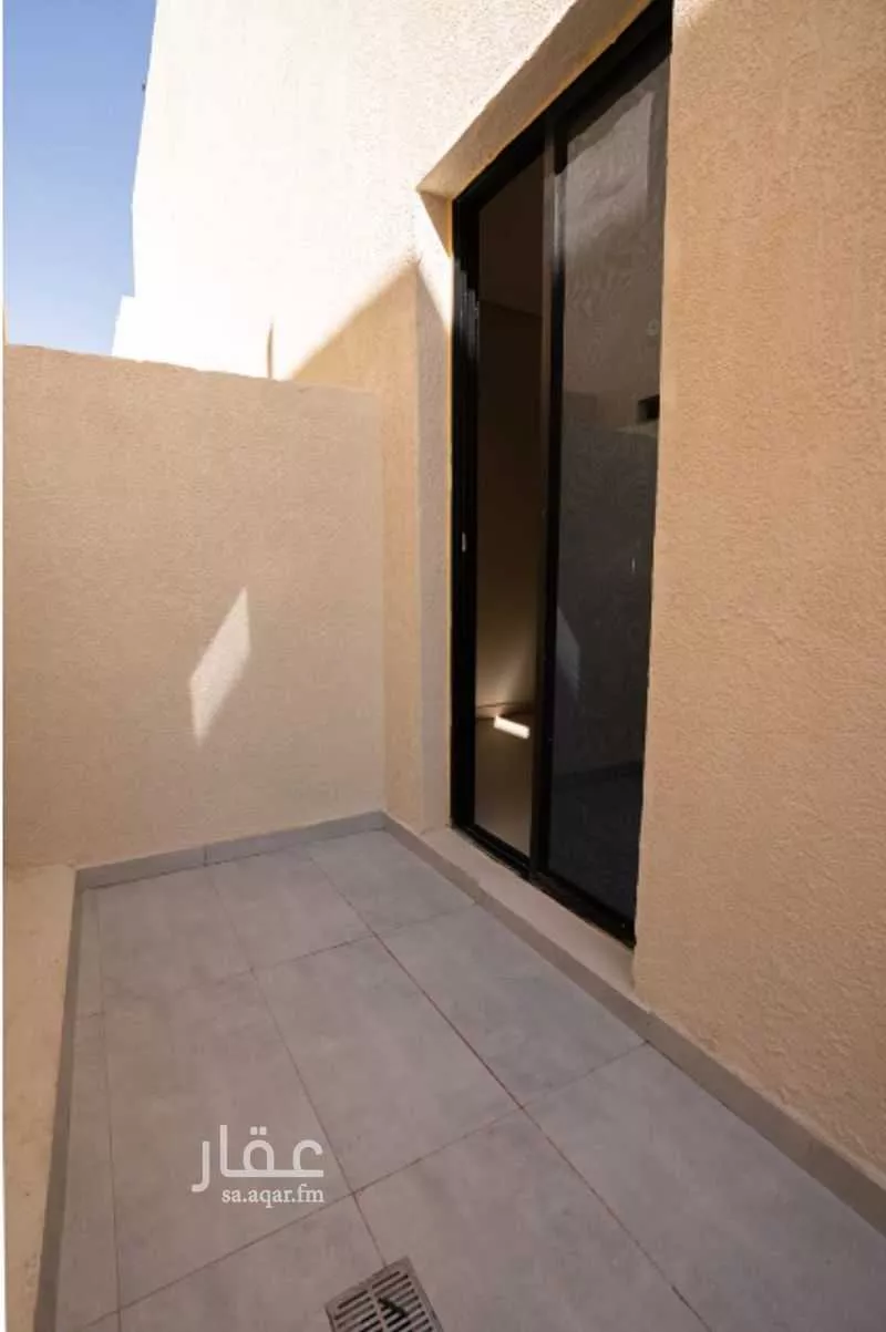 4 bedroom villa in Al Farouq, Riyadh 23