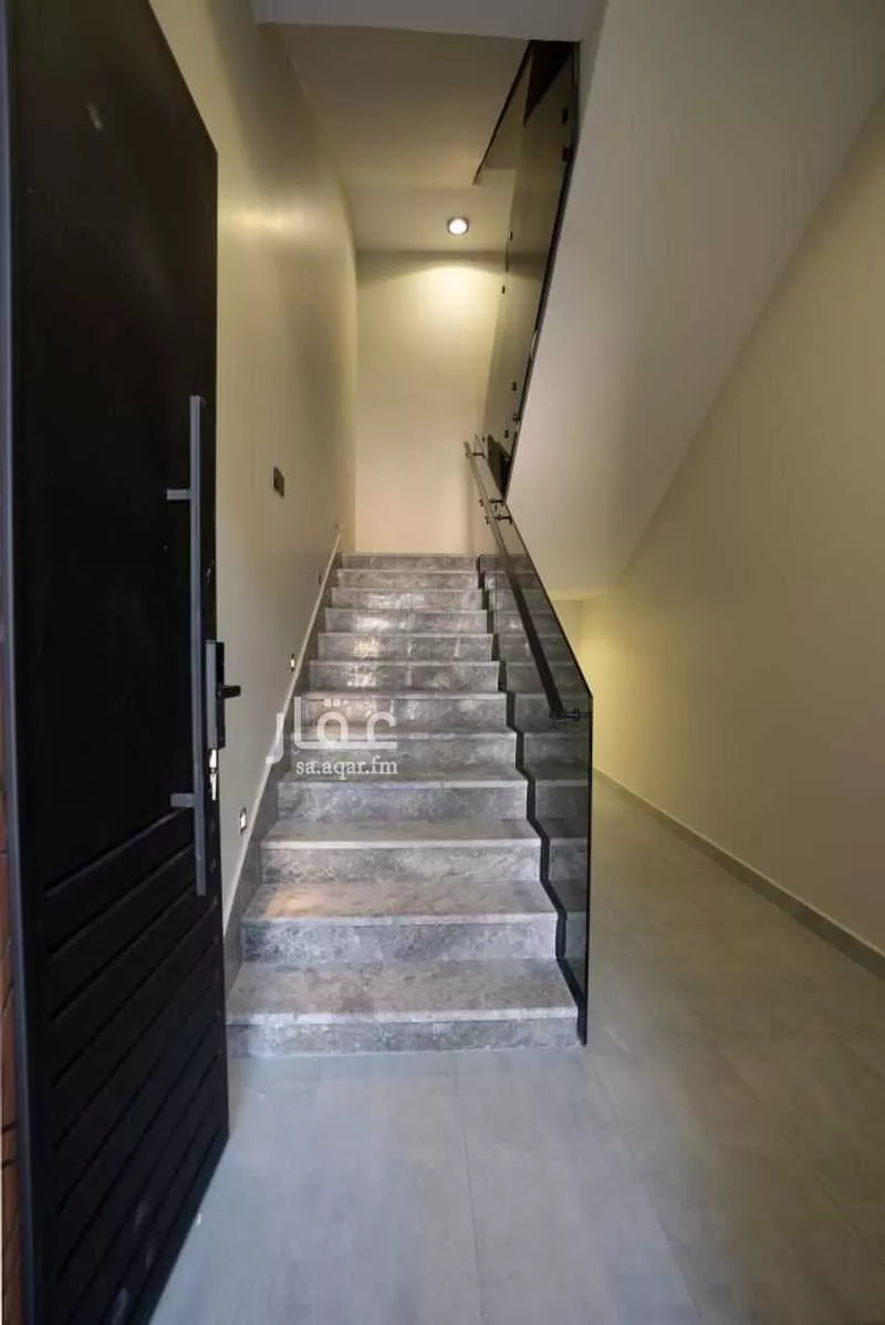 4 bedroom villa in Al Farouq 4