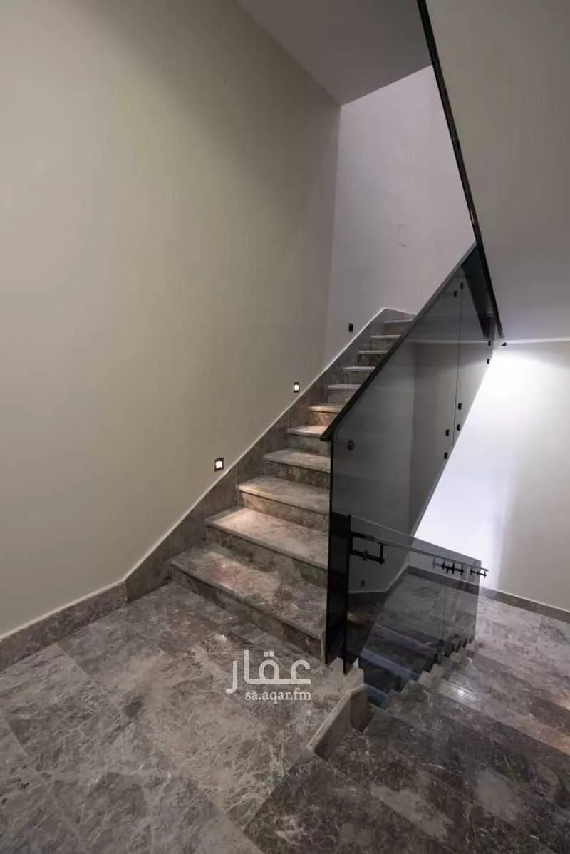 4 bedroom villa in Al Farouq 5