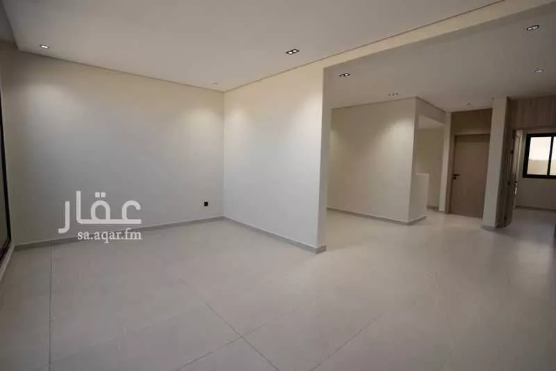 4 bedroom villa in Al Farouq 8