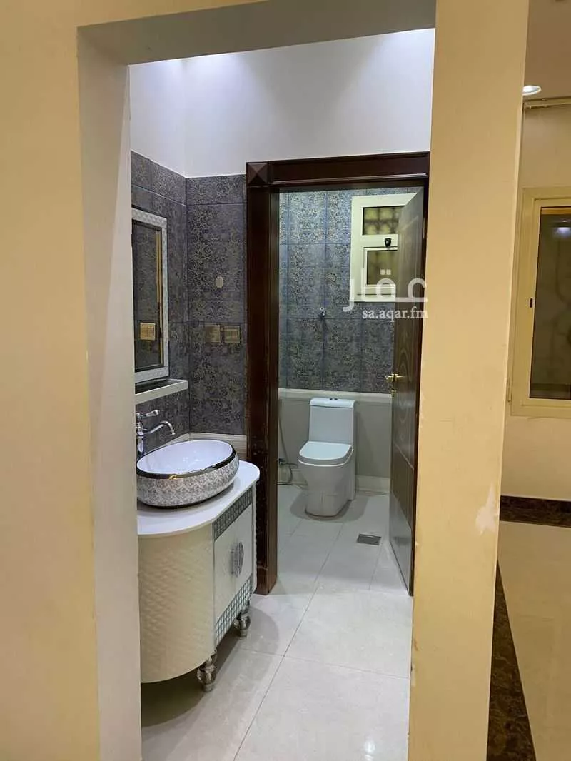 فيلا 16 غرف في النرجس 13