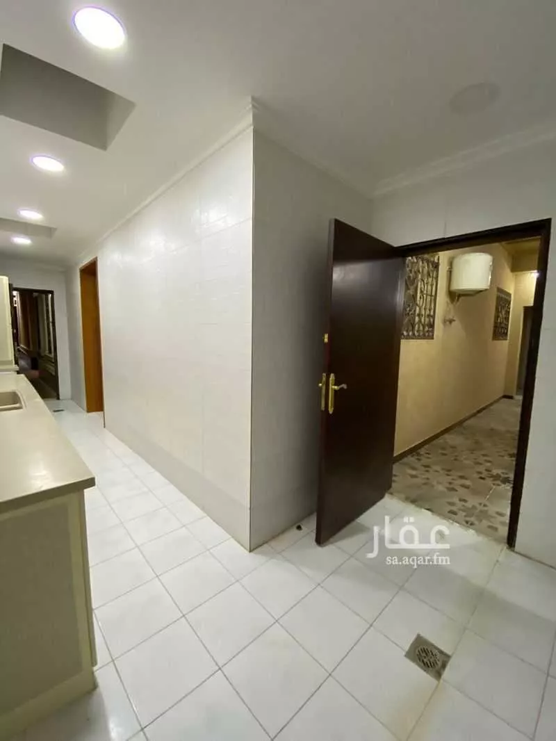 فيلا 16 غرف في النرجس 17