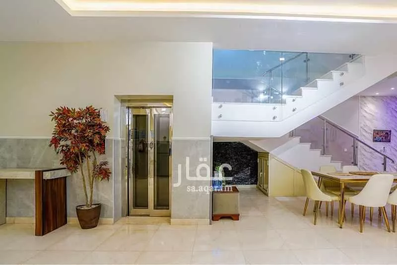 فيلا 5 غرف في الزمرد 17