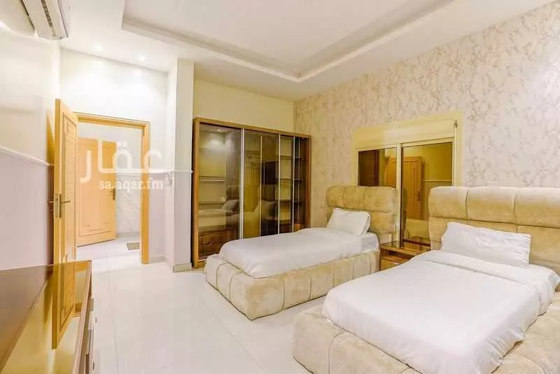 فيلا 5 غرف في الزمرد 19