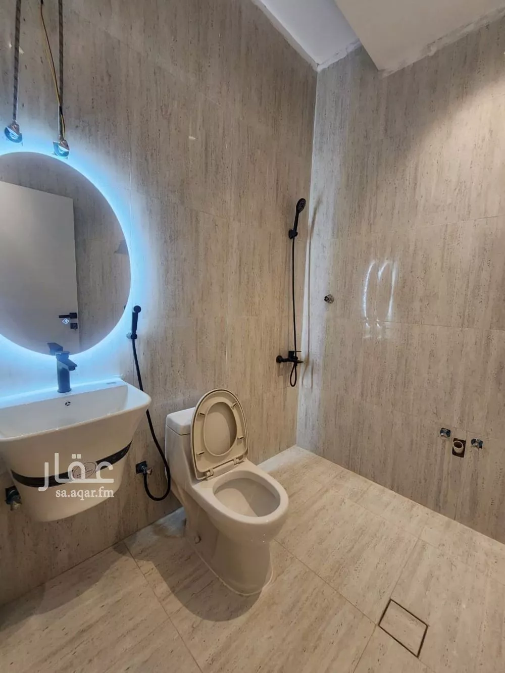 شقة 1 غرف في المونسية 6