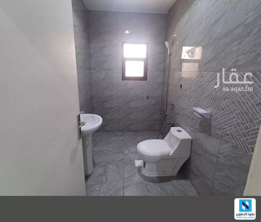 شقة 3 غرف في العليا 9