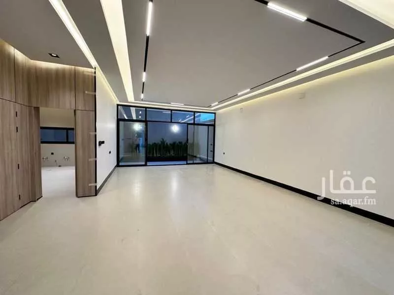 فيلا 3 غرف في الرمال 4