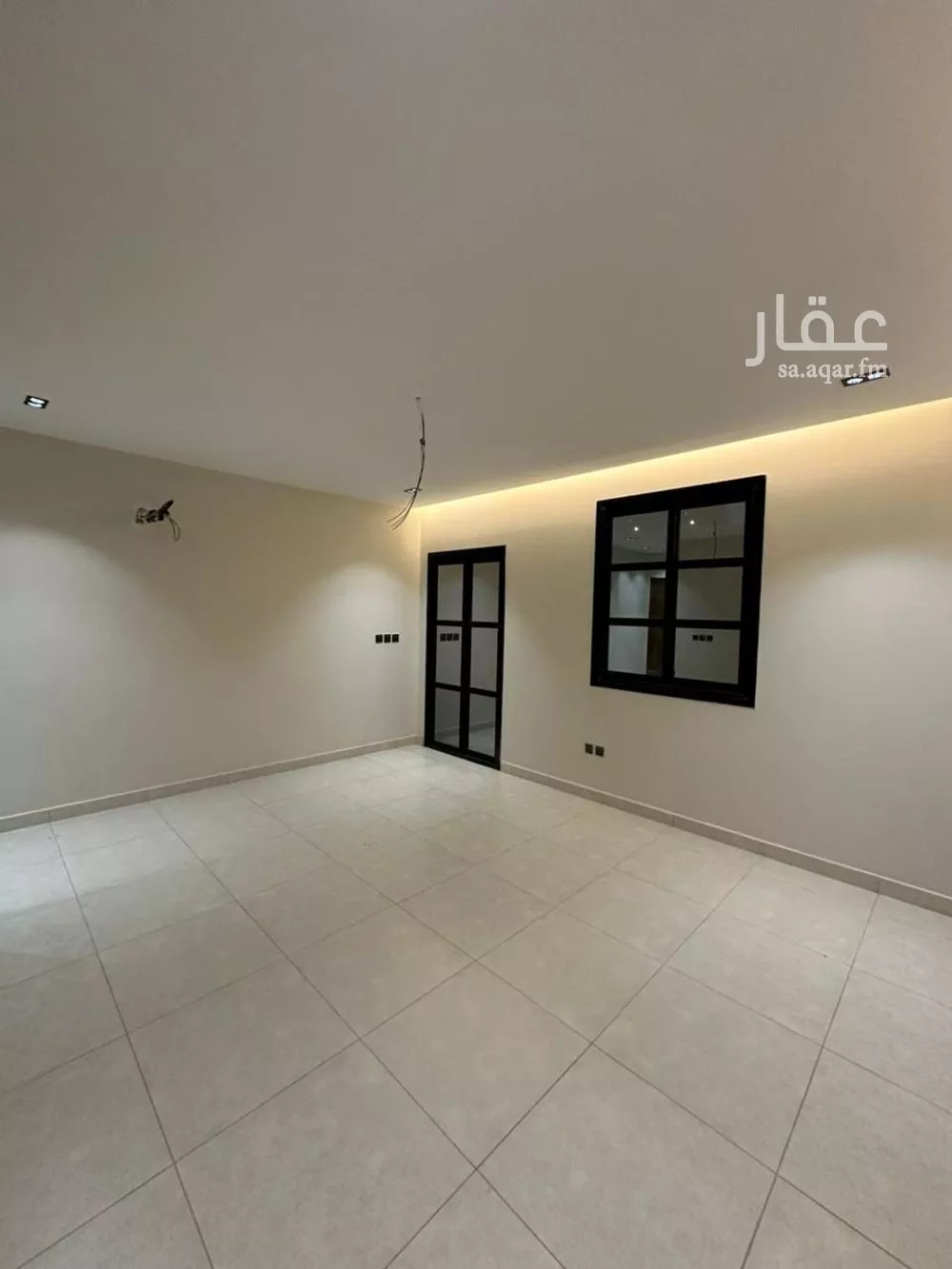 شقة 5 غرف في العزيزية 7