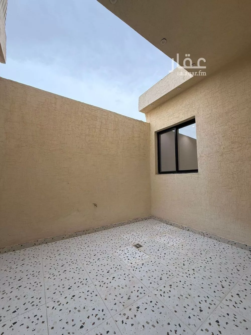 فيلا 6 غرف في المهدية 22