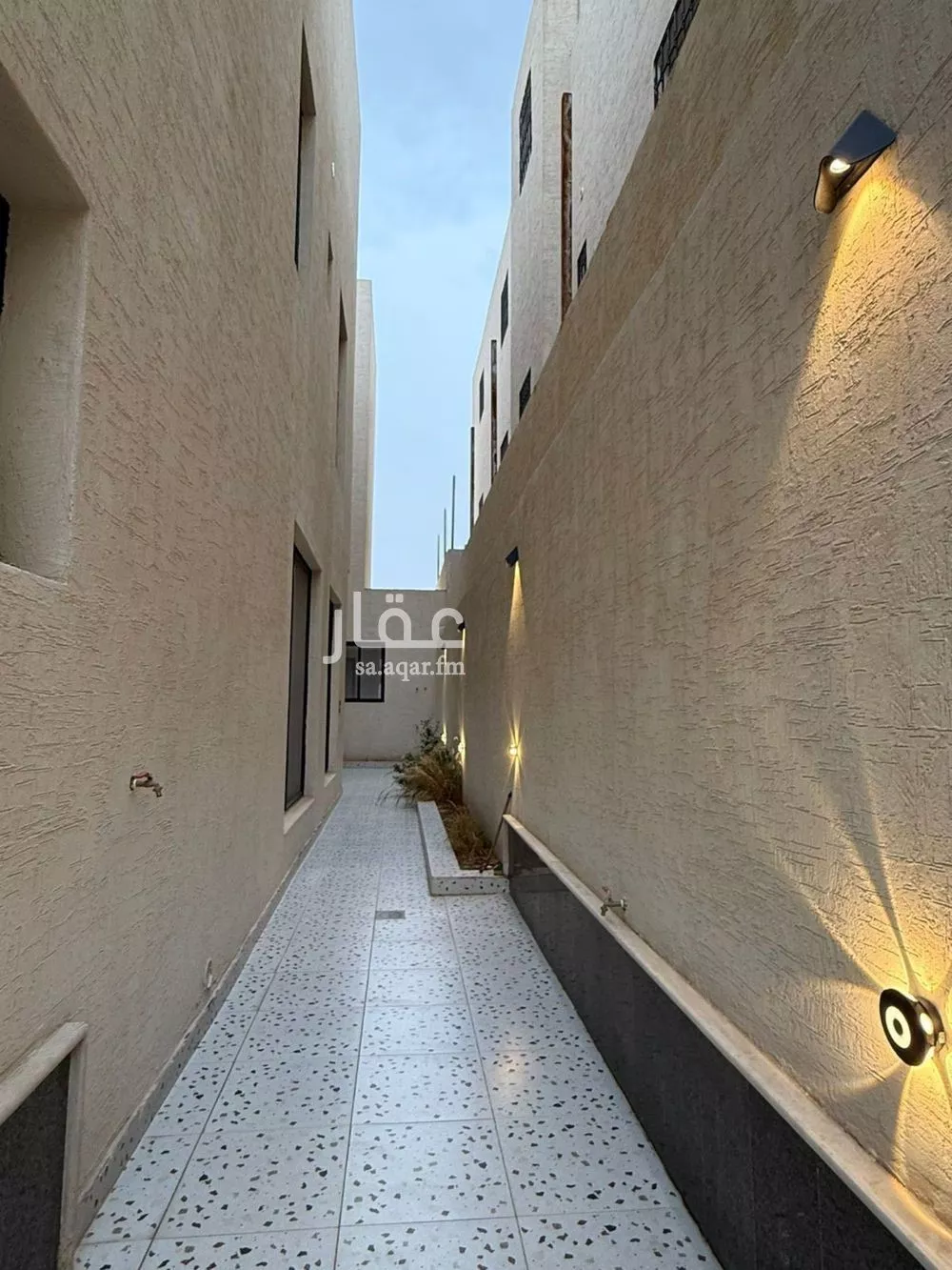 فيلا 6 غرف في المهدية 4