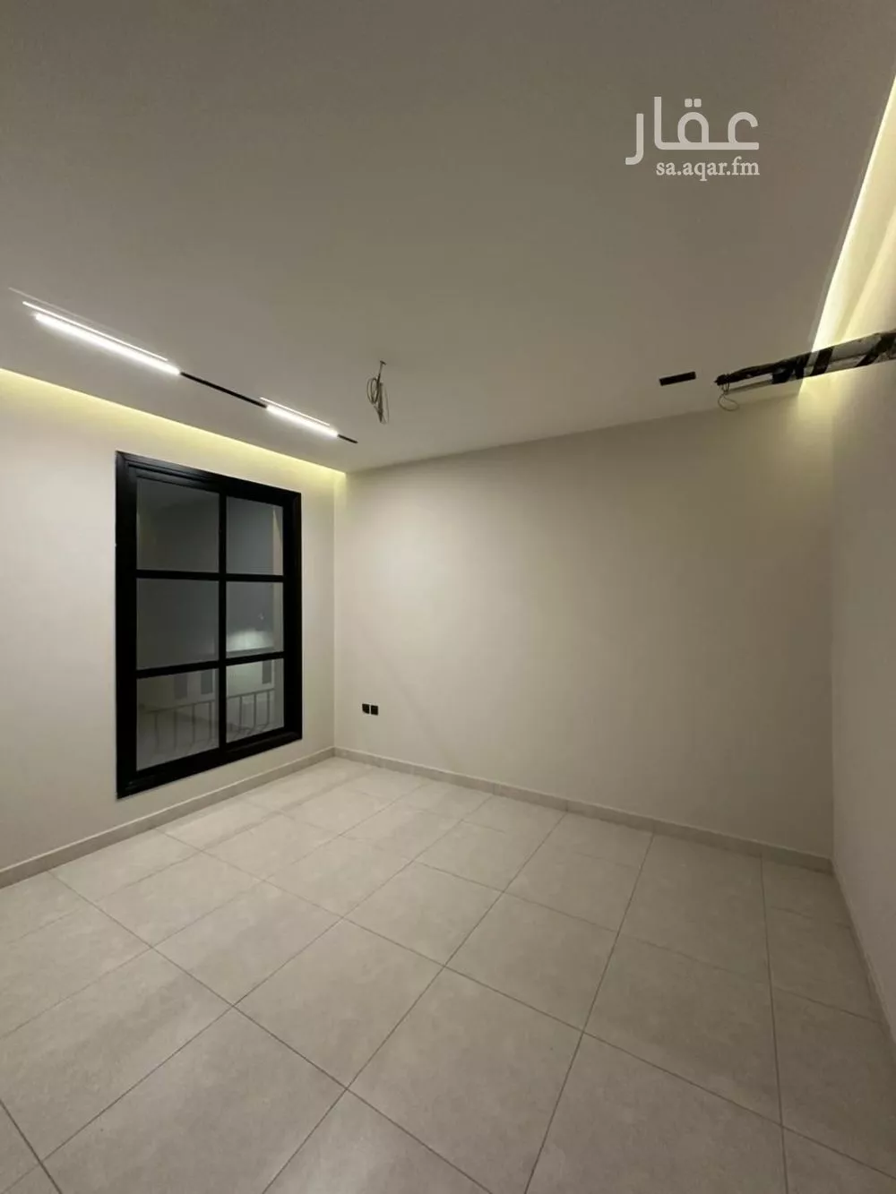 شقة 4 غرف في العزيزية 12