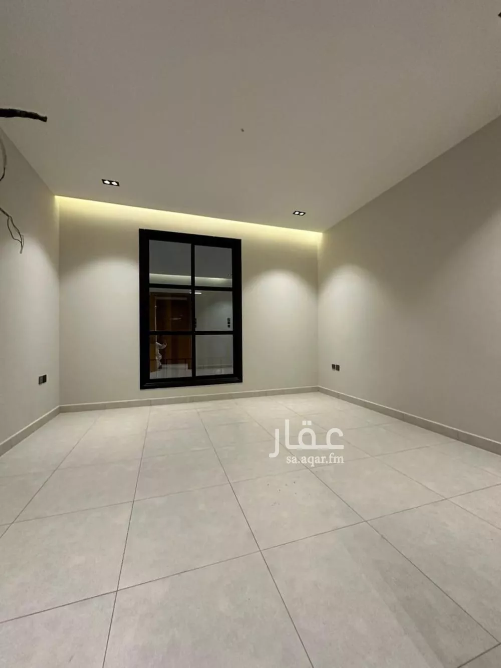 شقة 4 غرف في العزيزية 13