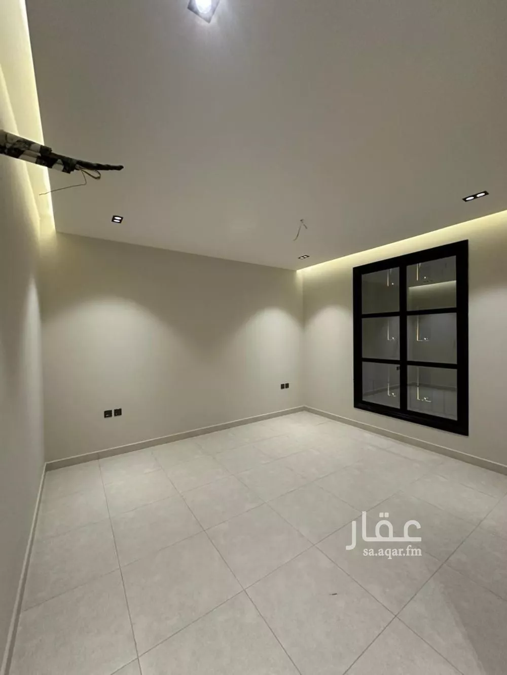 شقة 4 غرف في العزيزية 9