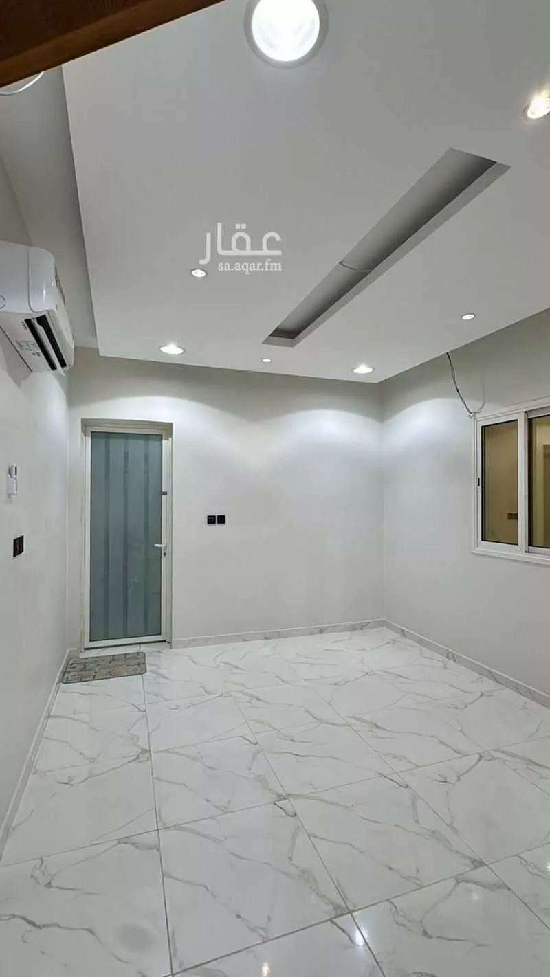 فيلا 8 غرف في الأمواج 3