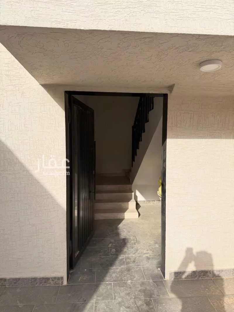 شقة 3 غرف في الرمال 3