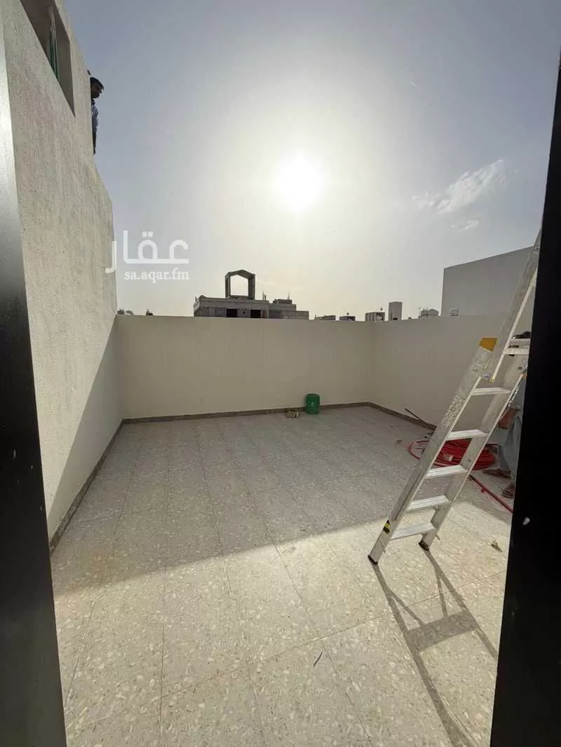 شقة 3 غرف في الرمال 7