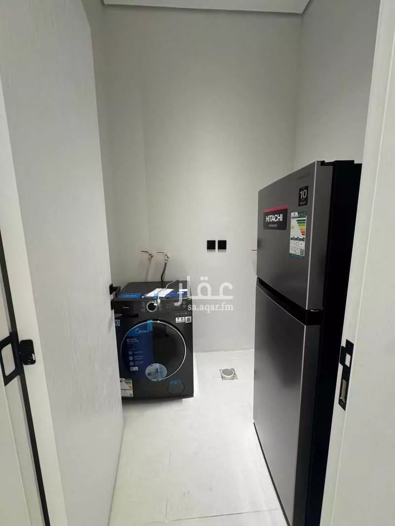 شقة 3 غرف في العارض 4