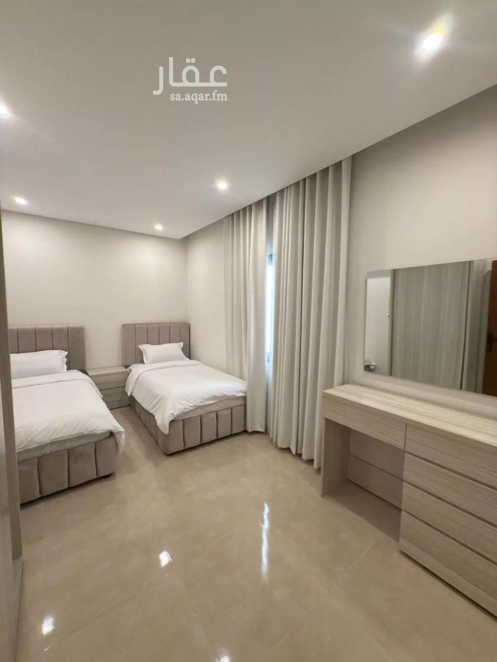 شقة 2 غرف في الثقبة 4