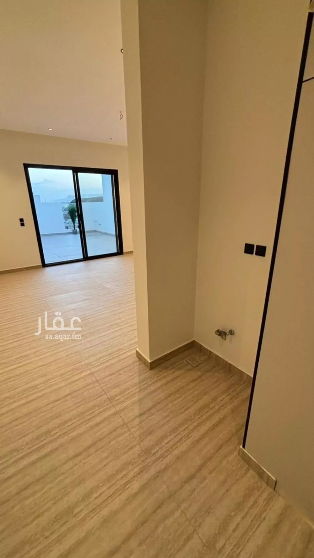 فيلا 6 غرف في مذينب 10