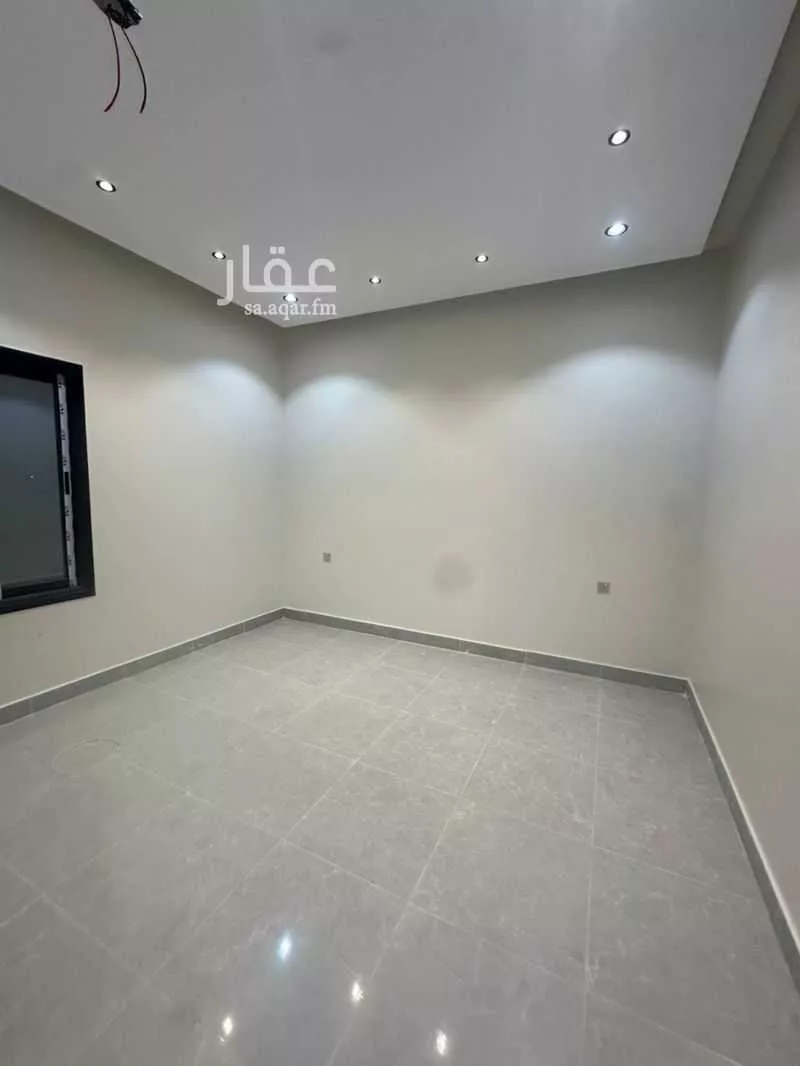 فيلا 7 غرف في نبلاء 7