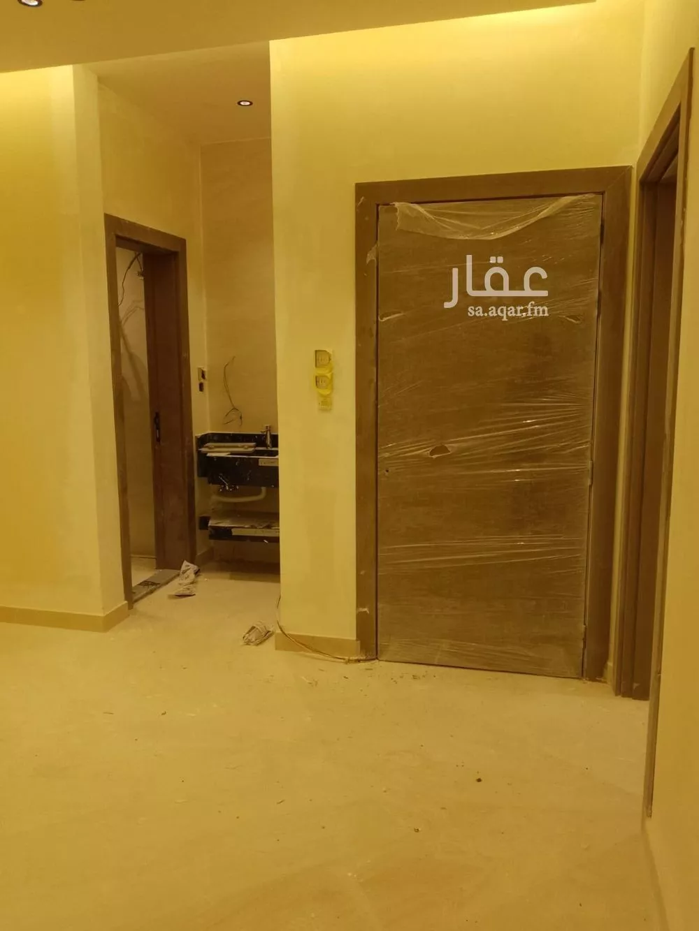 شقة 3 غرف في النزهة 8