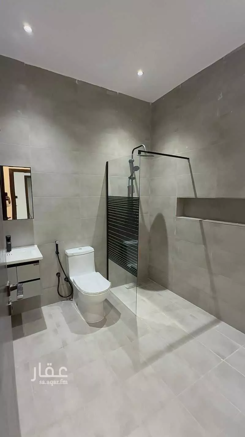 5 bedroom apartment in Al Samer 11