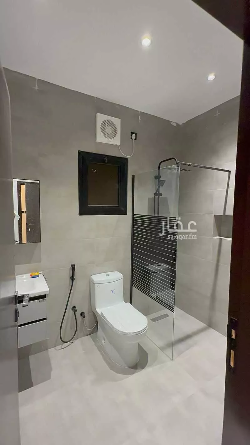 5 bedroom apartment in Al Samer 12