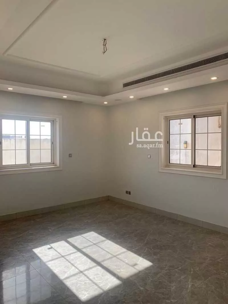 فيلا 7 غرف في الصوارى 4