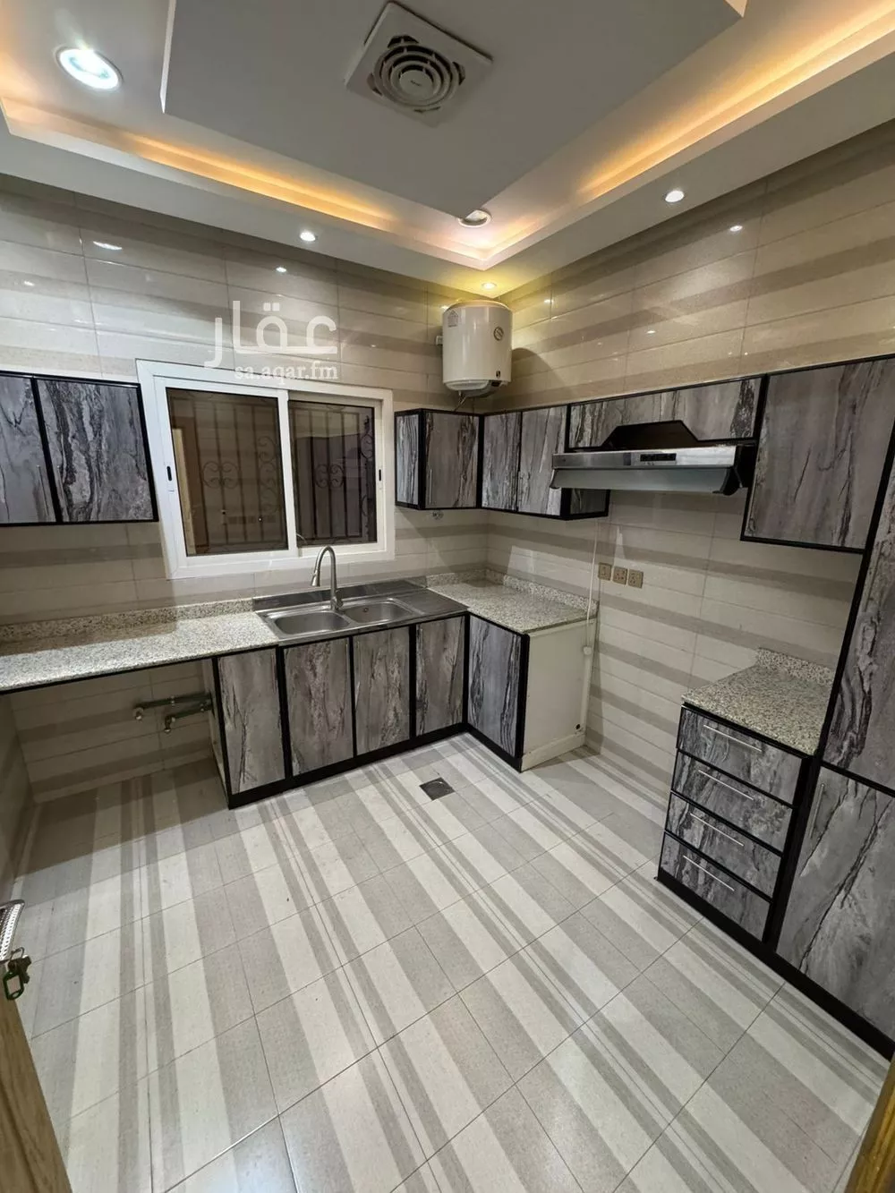 3 bedroom apartment in Granada 3