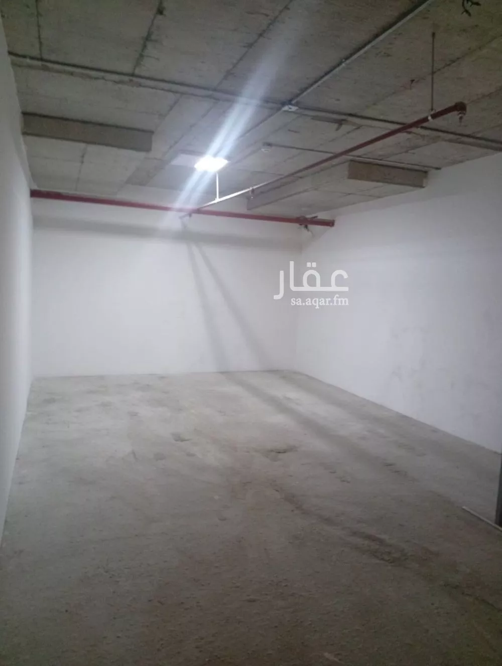 محل 832 م² في الروابي 9