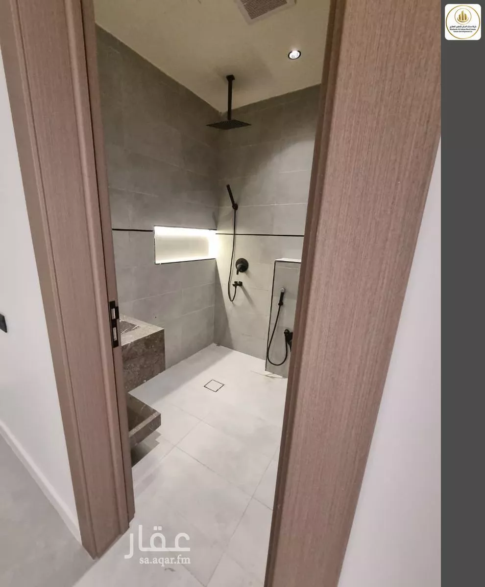 9 bedroom floor in Al Narjis 10