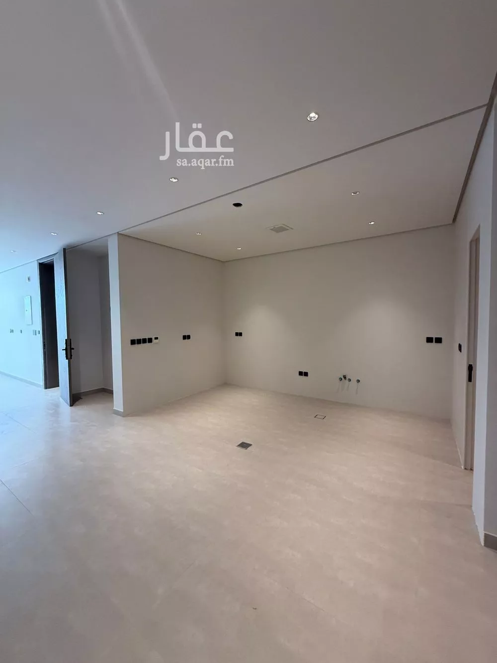 دور 3 غرف في النرجس 5