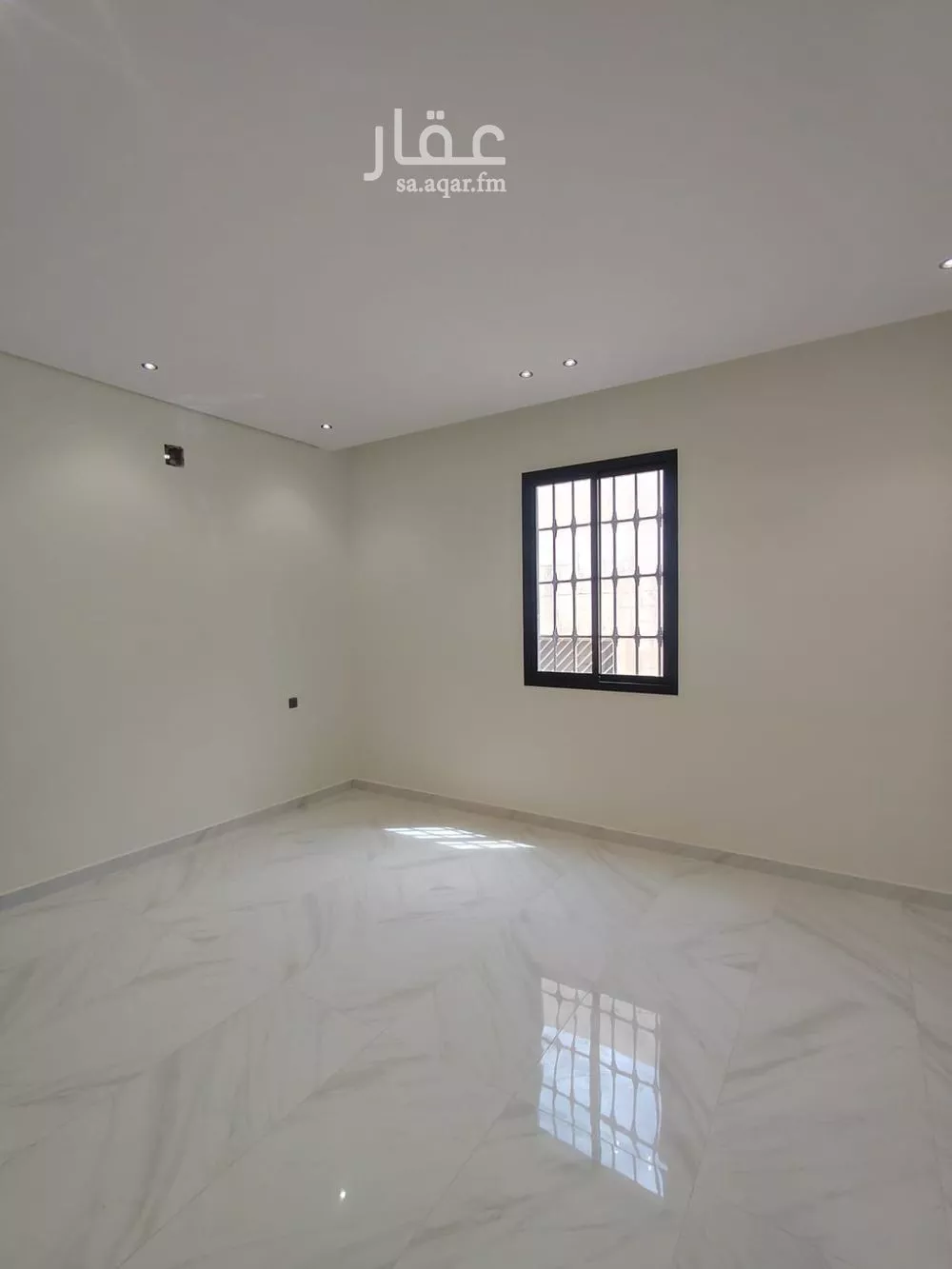 دور 4 غرف في الخليج 15