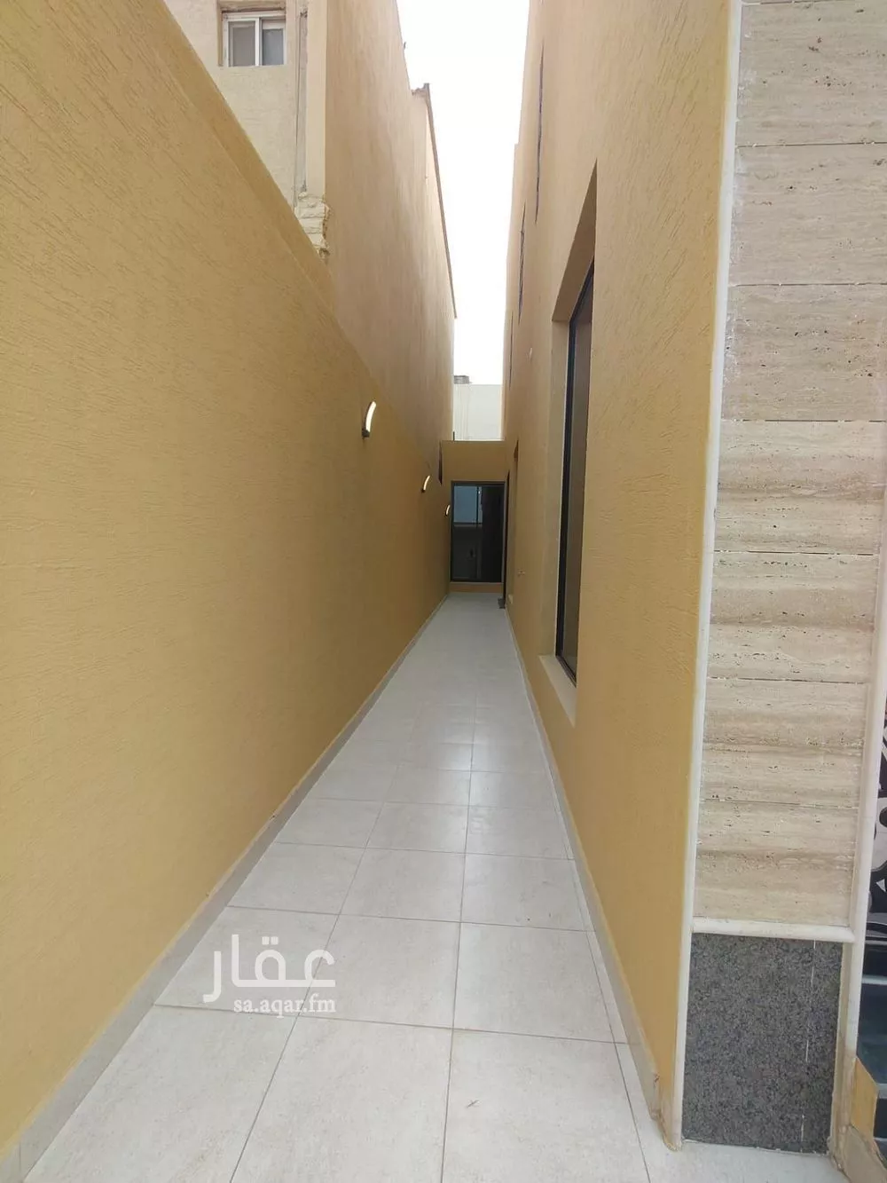 دور 4 غرف في الخليج 3