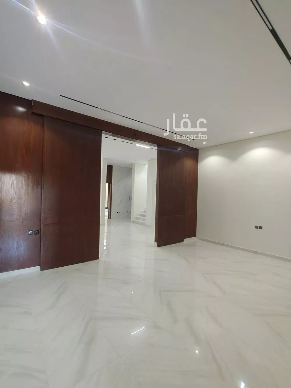 دور 4 غرف في الخليج 6