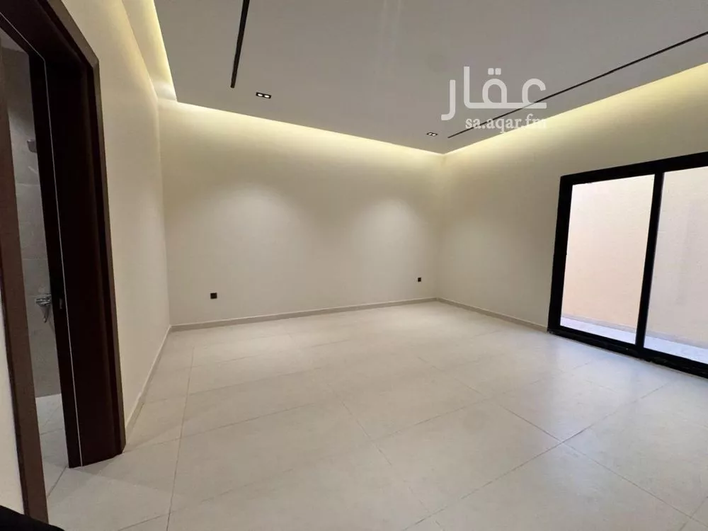 دور 5 غرف في عكاظ 5