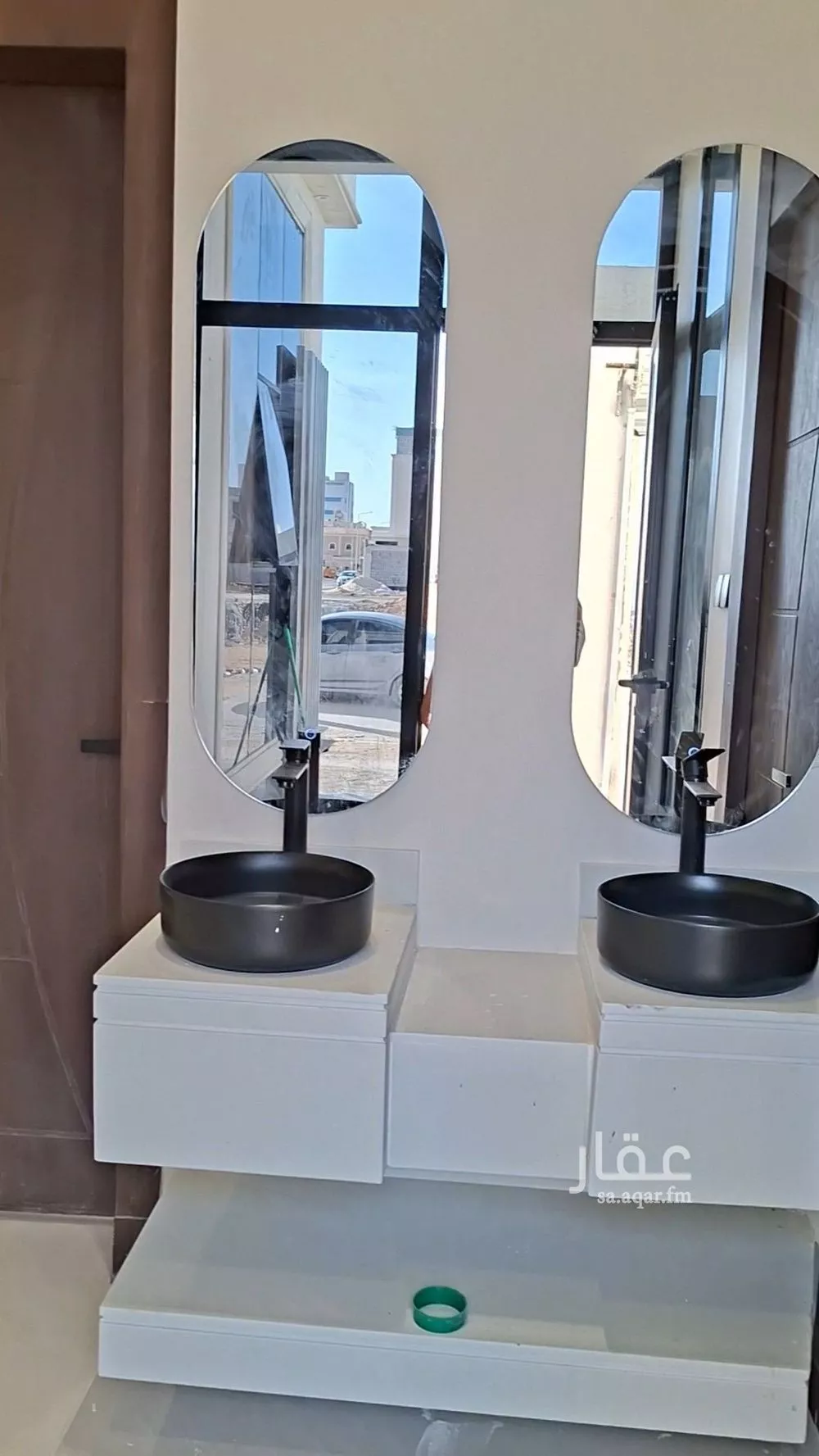 دور 5 غرف في النظيم 8