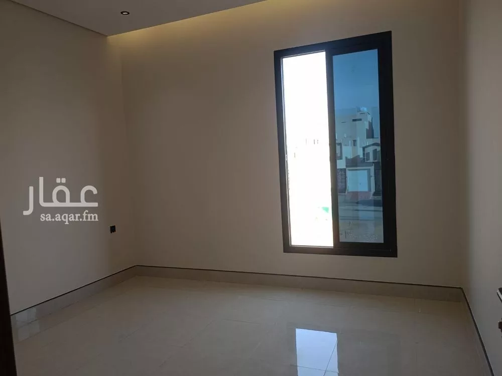 3 bedroom floor in Ash Sharq 2