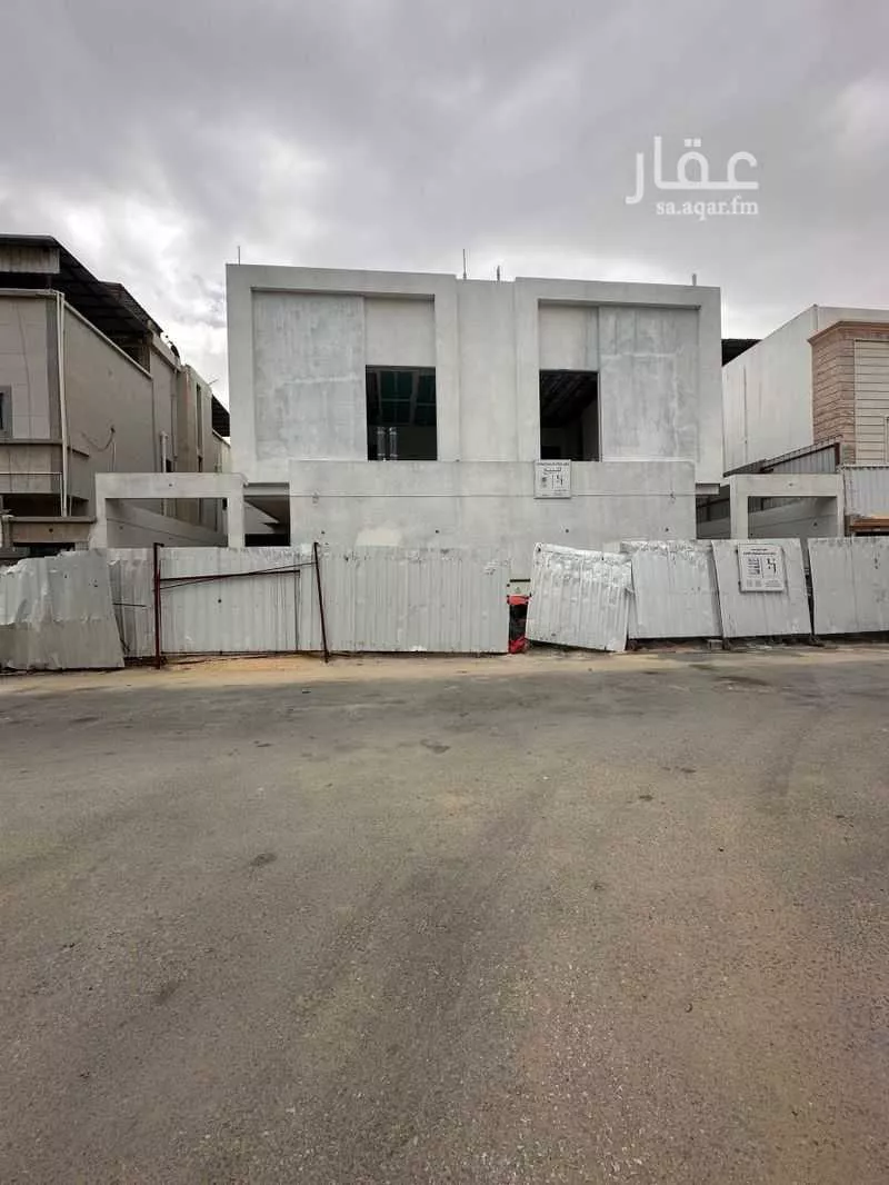 شقة 7 غرف في العزيزية 3