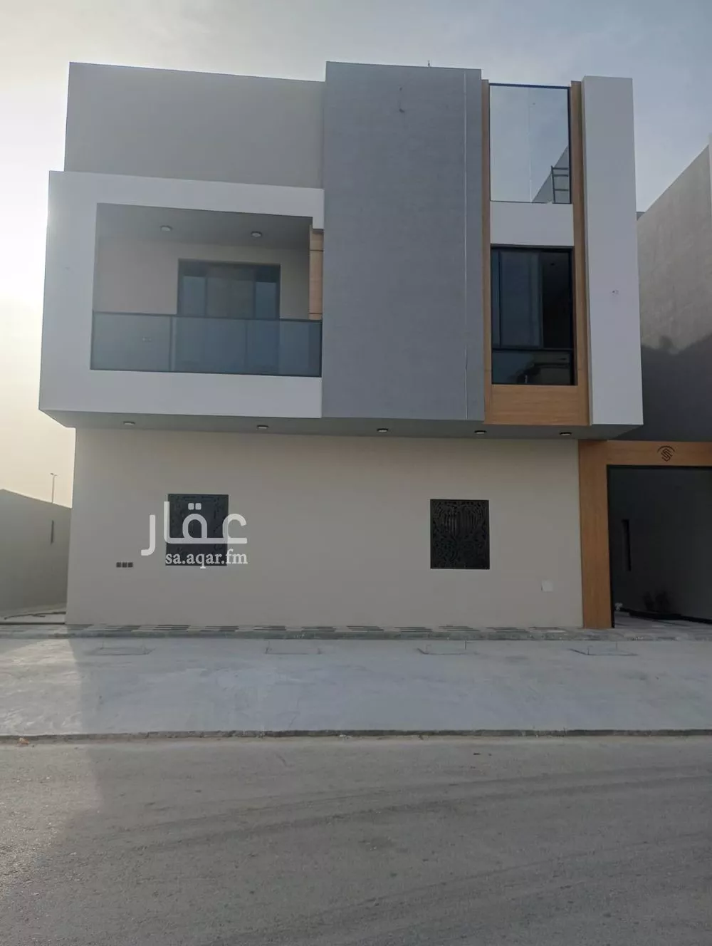 شقة 4 غرف في الصواري 3