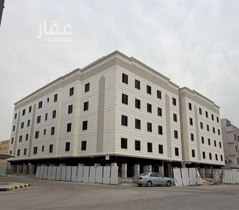 شقة 5 غرف في الحمرا 2